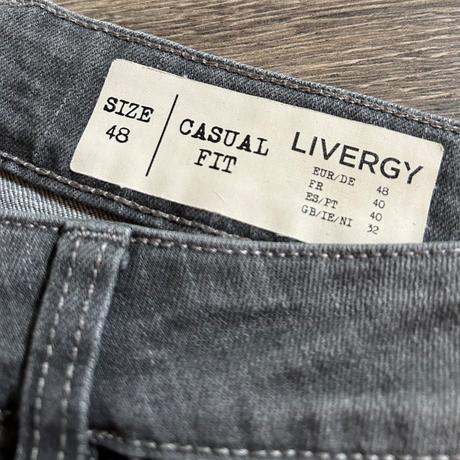 Pánske kraťasy, 48