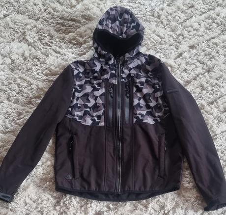 Softšelová bunda, s