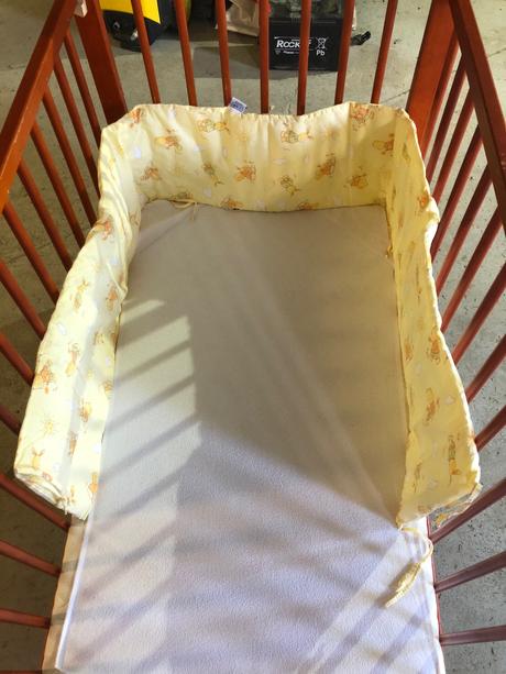 Hniezdo, šírka (cm): 30,dĺžka (cm): 210