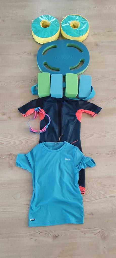 Decathlon - doska a pás na plavanie, 