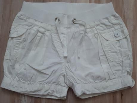 Kraťasy na každú príležitosť, h&m,104