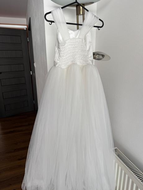 Šaty na prvé sväté prijímanie, 140