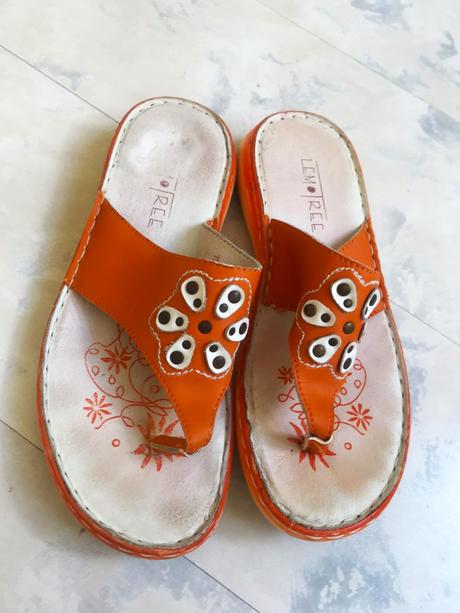 Kožené šlapky, 38