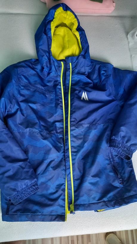 Vetrovka, crivit,146