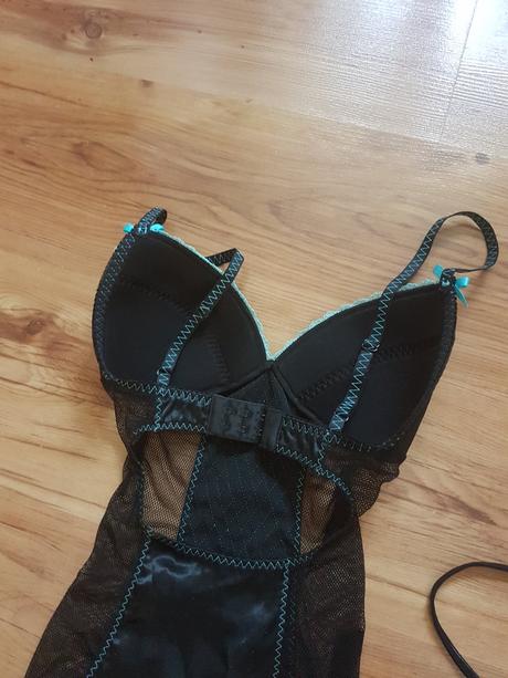 Negližé+nohavičky,podprsenka-korzet, s