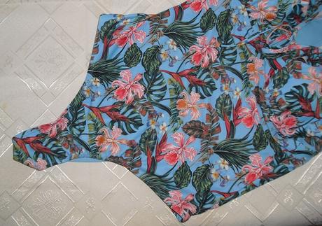 Sexy volanikove bikiny cele, l