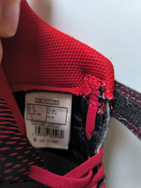 Halové tenisky, kipsta,32