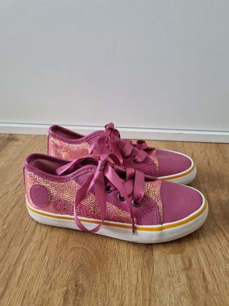 Nové poltopánky lupilu, lupilu,27