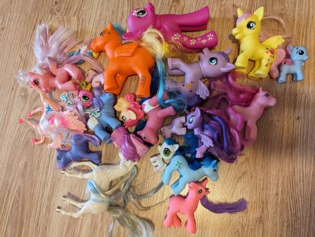 Hrad pony a poníky, 