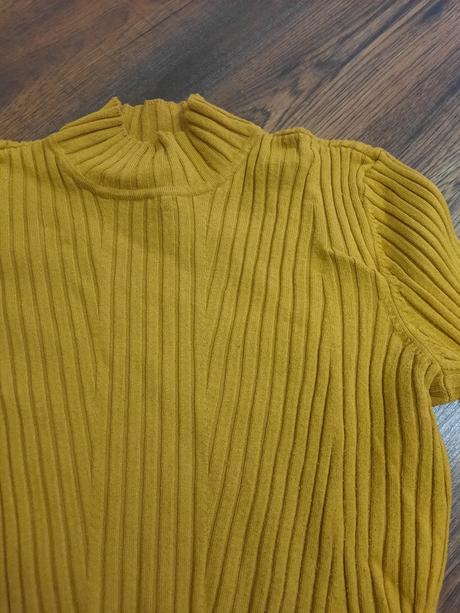 Pulovrik horčicový, s