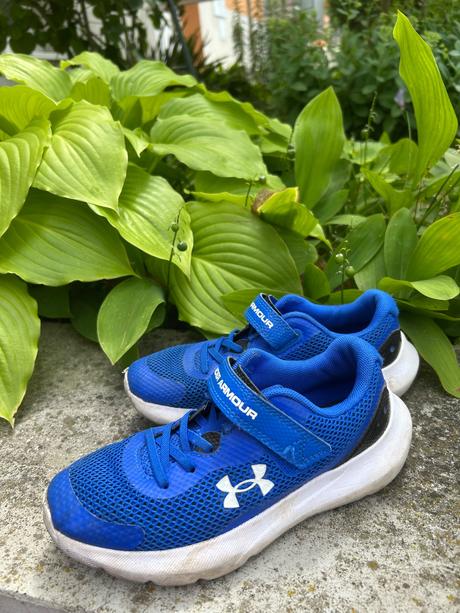 Botasky, under armour,33