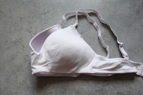 Podprsenka na kojenie h&m 75b, 75,b