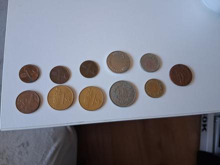 Minca koruna peniaze staré slovenské halier,