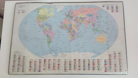 Podložka z mapou sveta,