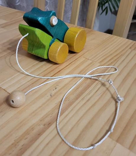 4x drevená ťahacia hračka - zvieratká, 