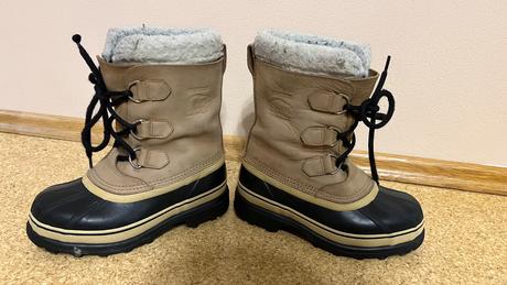 Sorel snehule, sorel,33