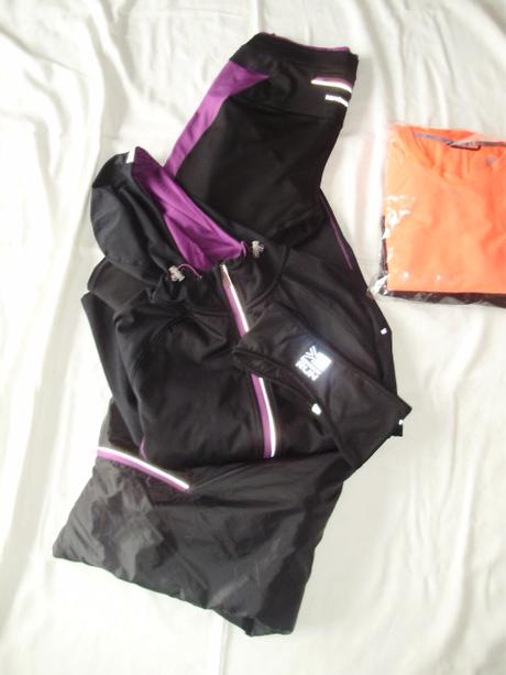 Predám dva seti na šport karrimor, m / s