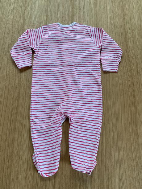 Next dupačky, next,68