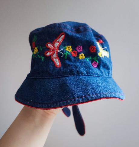 Krásny klobúčik, 86