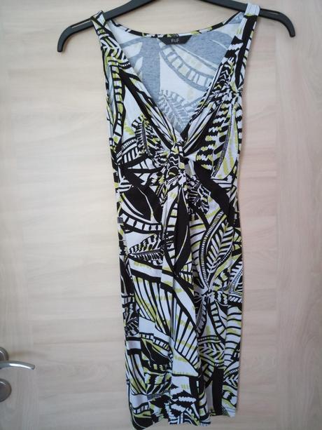 Šaty letné strečové pohodlné, s