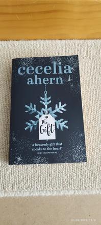 Cecelia ahern - the gift,