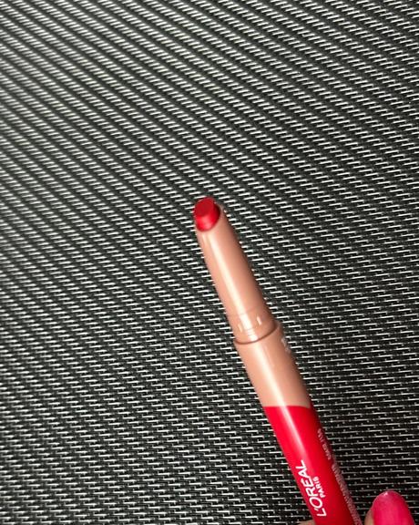 Matný rúž l'oréal,