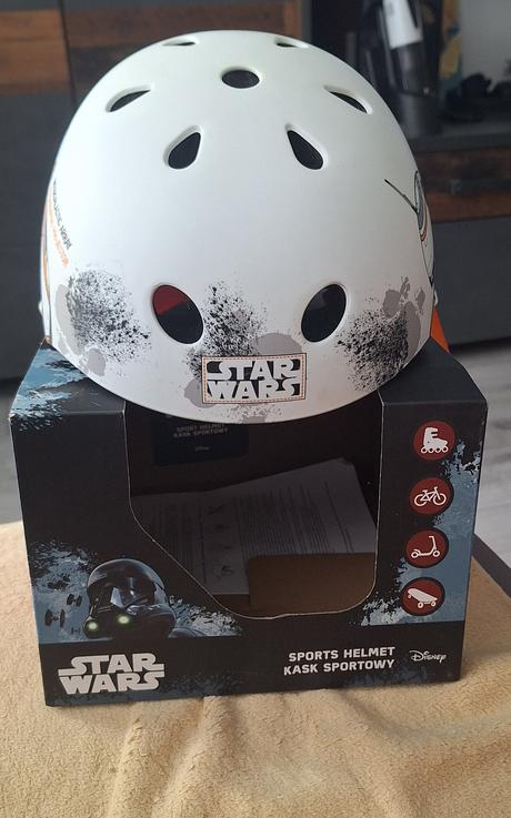 Sportova prilba star wars,