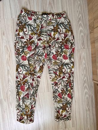 Tenké letné nohavice, reserved,38