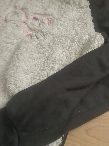 Mikina 10 -12 rokov, 152