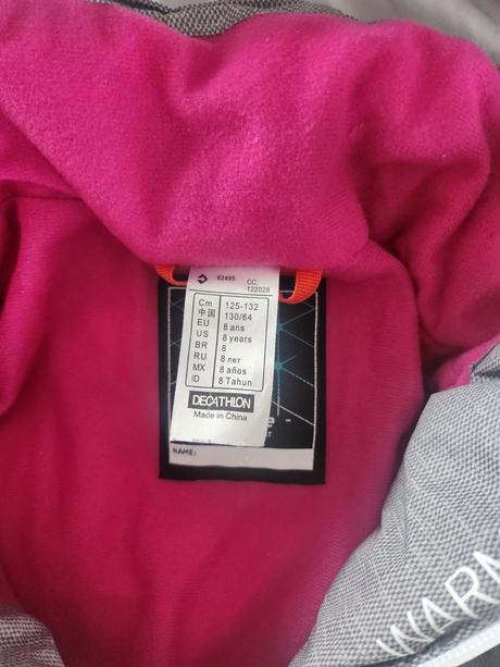 Teplá vetrovka aj na lyžovanie, decathlon,122