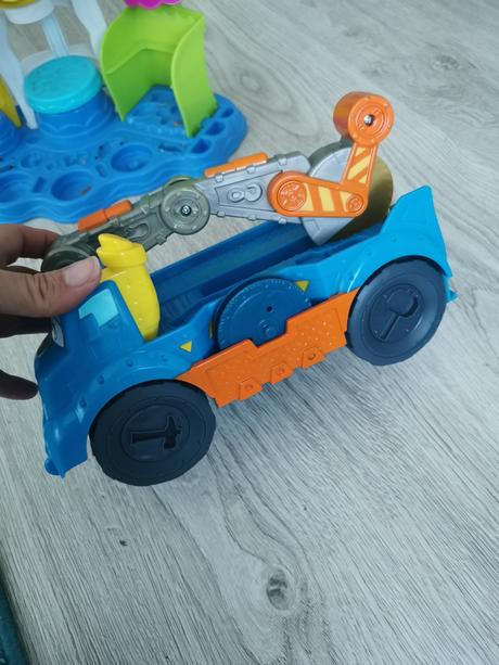 Auto na plastelínu,