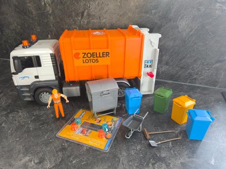 Bruder rôzne autá a doplnky - super stav, 