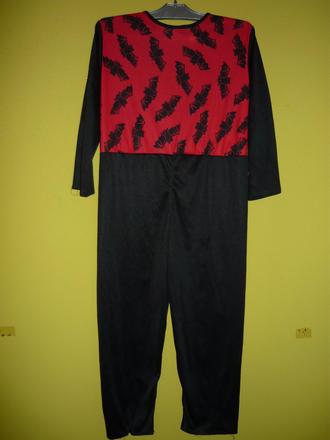 47c. netopier je k tomu aj maska na hlavu -4/6,