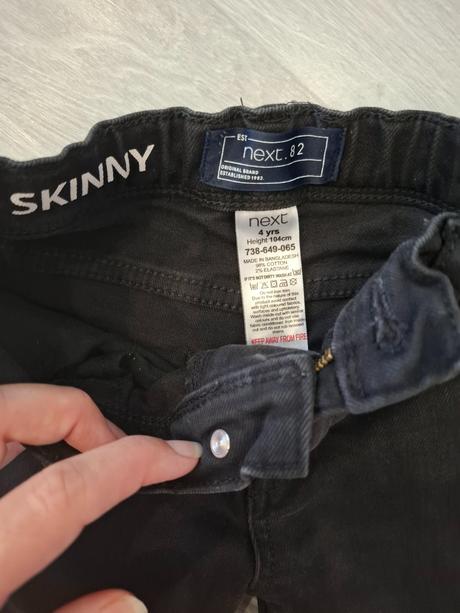 Rifle next, next,104