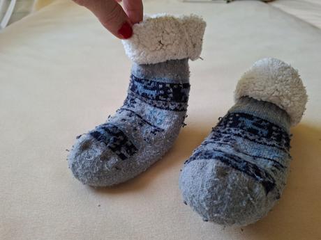 Hrubé ponožkové capačky, <17