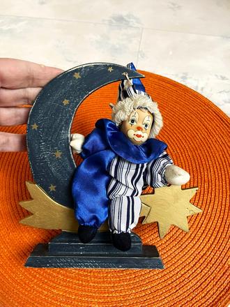 Zberateľská bábika pierrot, 