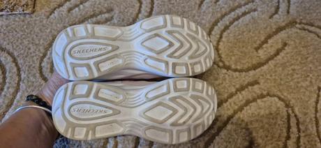Botasky, skechers,32