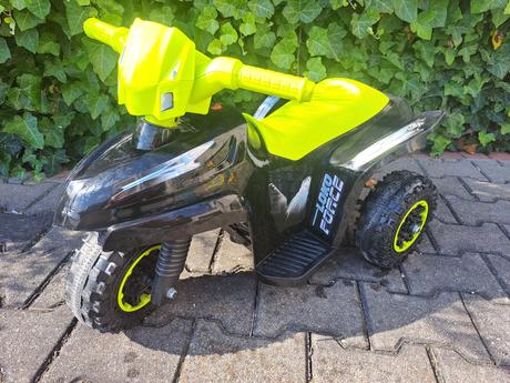 Elektricka trojkolka,