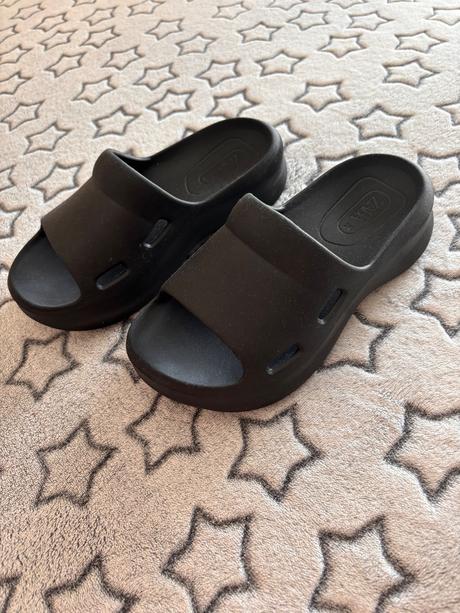 Čierne našuchovačky, zara,34