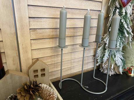 Kovový svietnik na 4 vysoké sviečky - zelenkavý, 