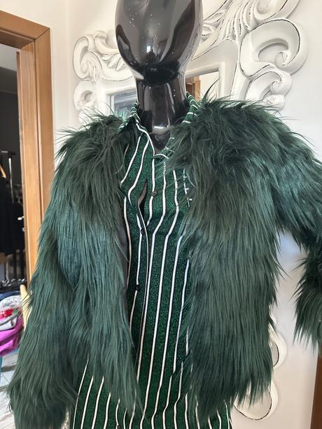 Smaragdovozeleny kozusok play, just play,m