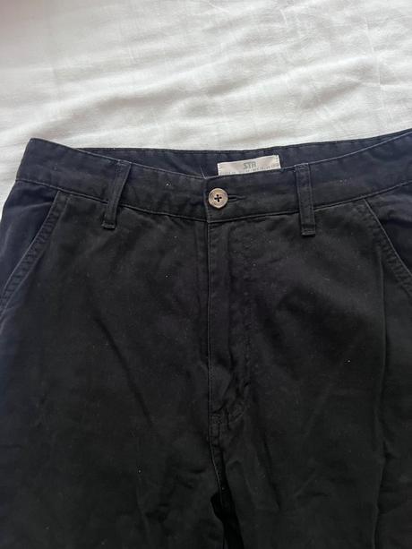 Cierne nohavice s vreckami, stradivarius,40