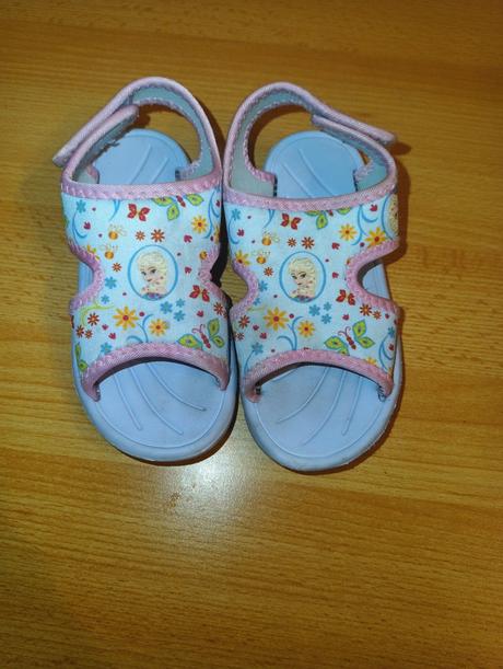 Sandále, lupilu,26