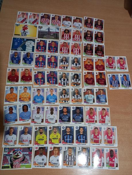 Nálepky fifa 365 a champions league uefa 22/23,