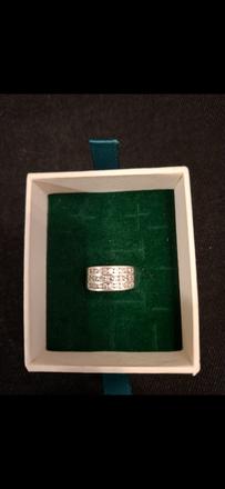 Strieborný prsteň,