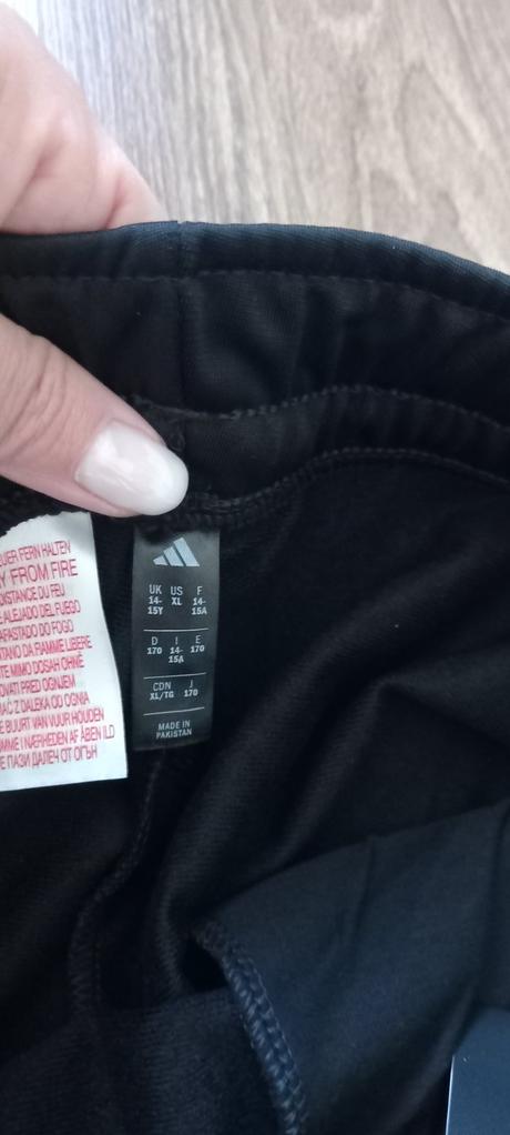 Dievčenská teplakova súprava vel.170, adidas,170