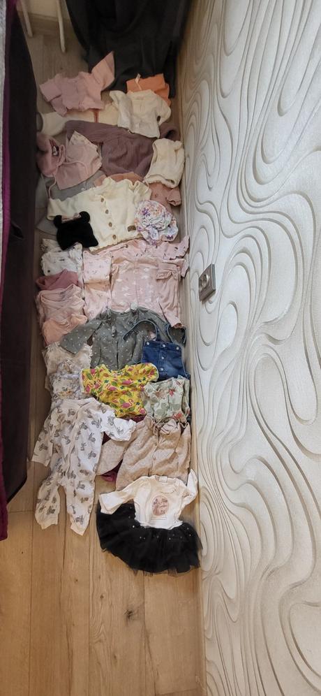 Mix oblecenia, dievca, 86–98