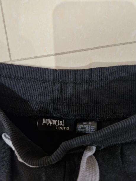 Chlapcenske teplaky, pepperts,146