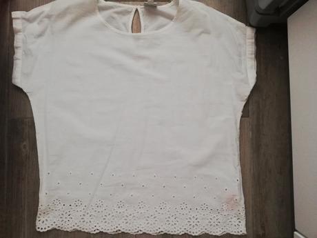 Bluzka s dierkovanou vysivkou, 36