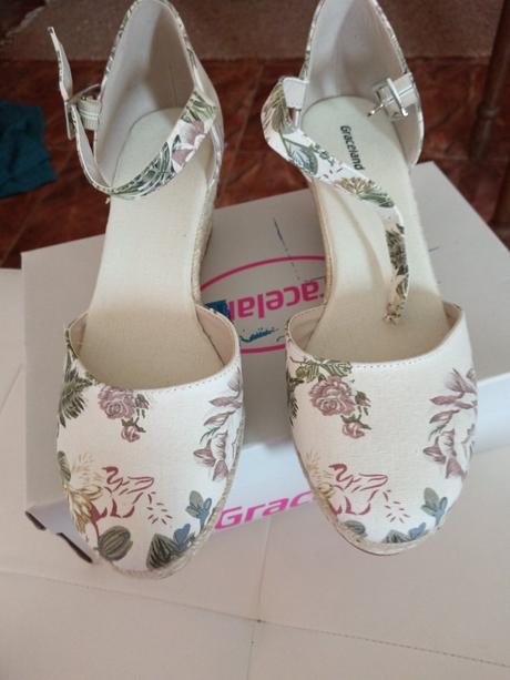Espadrilky už aj s poštou, graceland,40